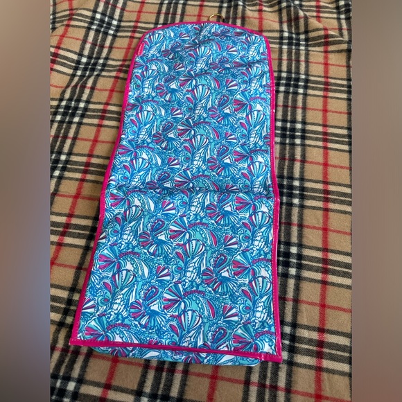 Lilly Pulitzer Target hanging valet makeup toiletry travel bag(see all photos) - Picture 4 of 10